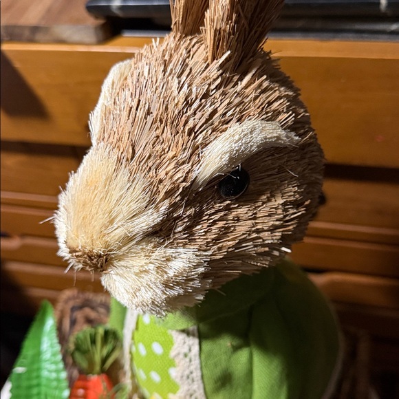 Sisal Bunny 🐰 with wheelbarrow BNIB SO CUTE - Picture 2 of 7